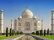 Train travel in India - Taj Mahal