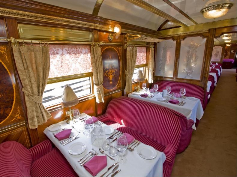 Train de luxe Al Andalus : wagon-restaurant