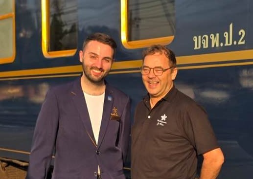 Aljoscha Benjamin avec Stefan Bruns Portrait Blue Jasmine Discovery Trains