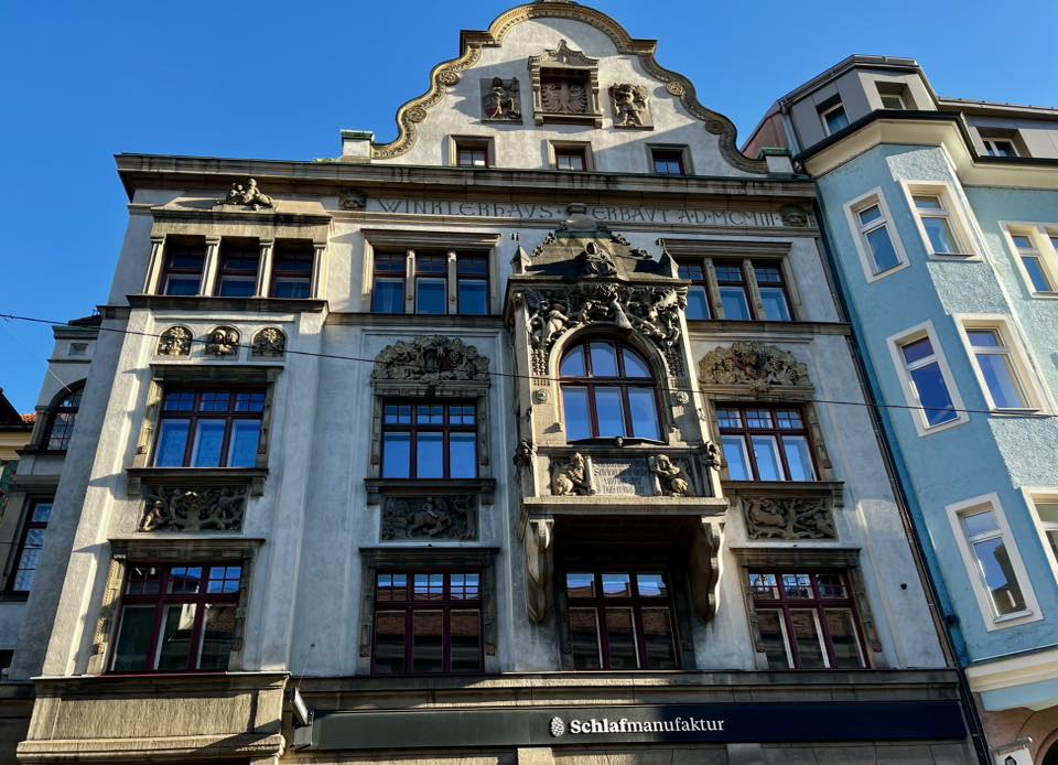 Immeuble historiciste Innsbruck Discovery Trains
