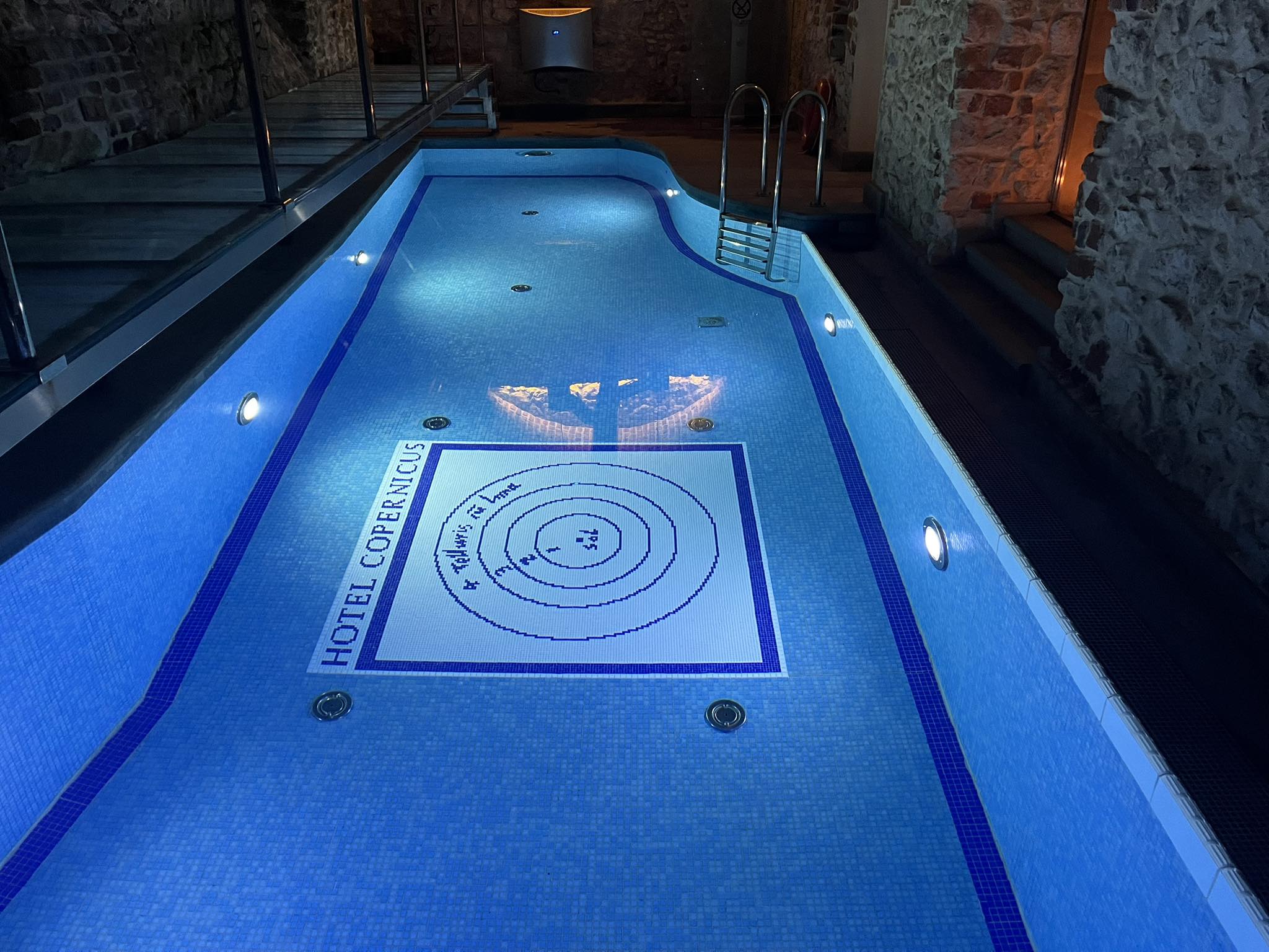 Piscine Hotel Copernicus Cracovie Pologne Discovery Trains