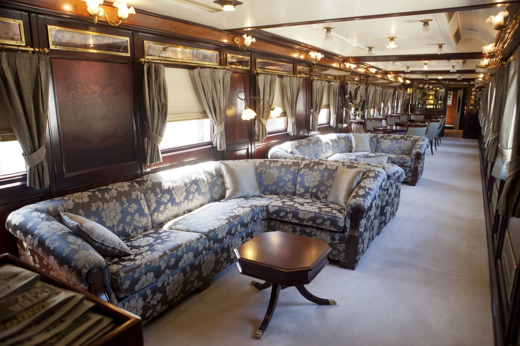 Espagne - Train de luxe - Al Andalus - Voiture salon