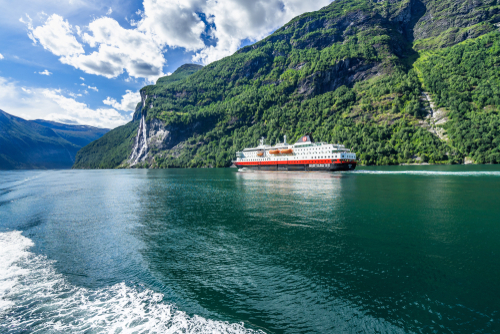Norvège Hurtigruten Bateau