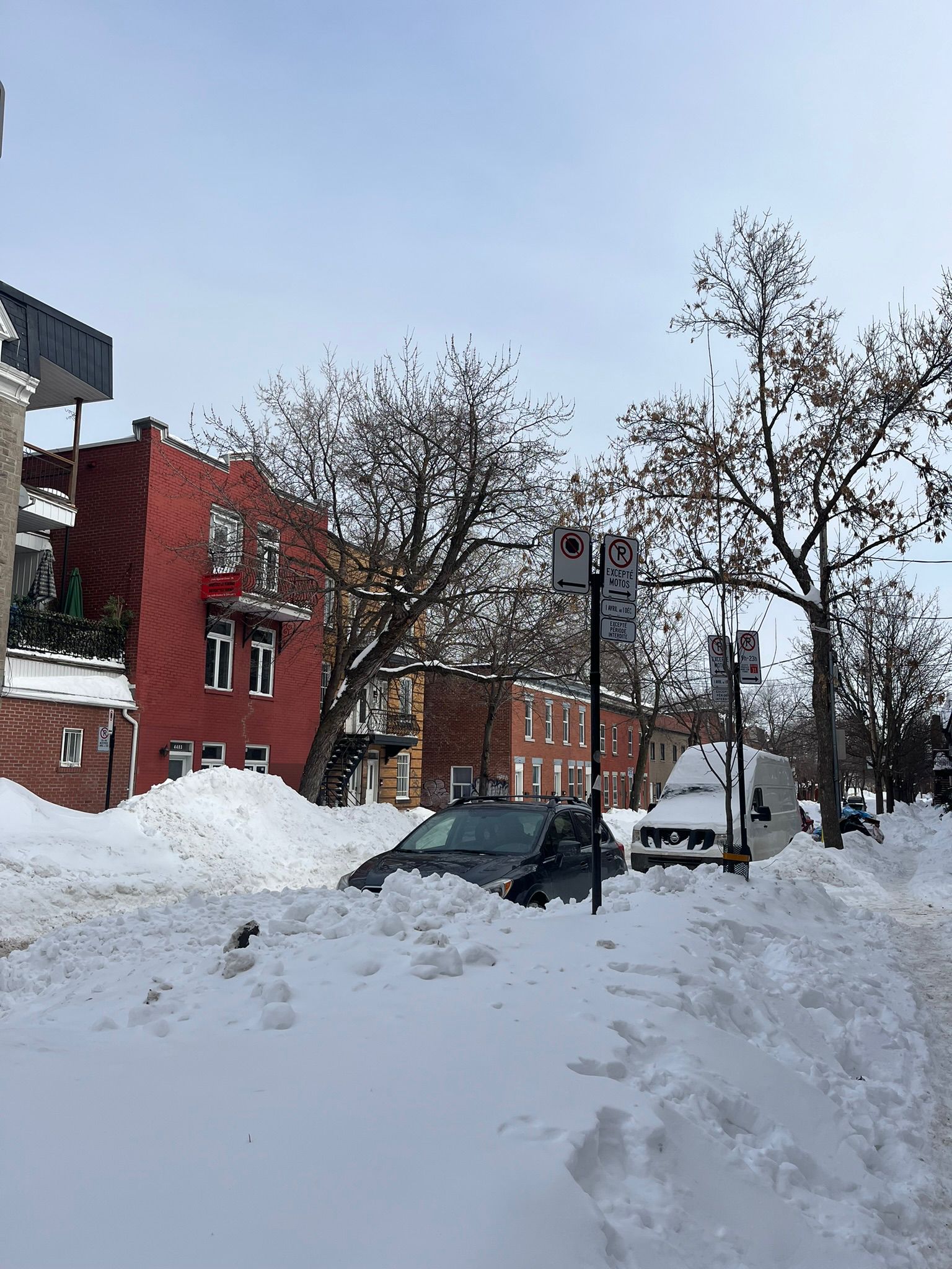 rue ennéigé Montreal Discovery trains